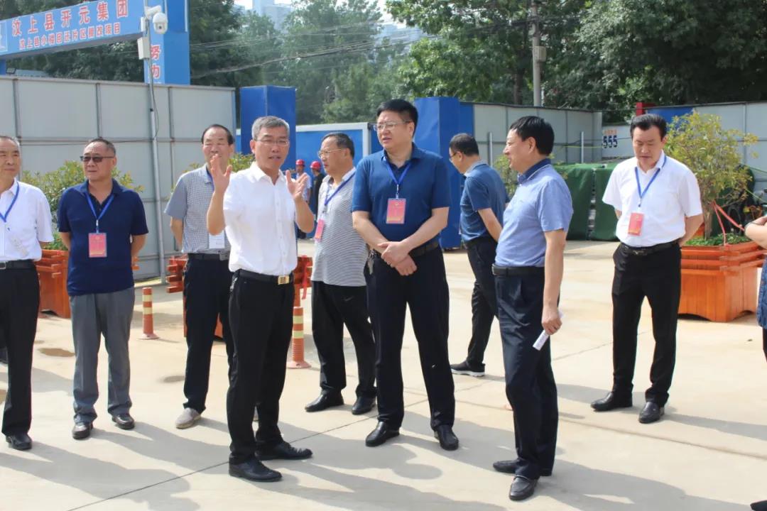 汶上县人民政府 部门动态 县人大常委会调研全县棚户